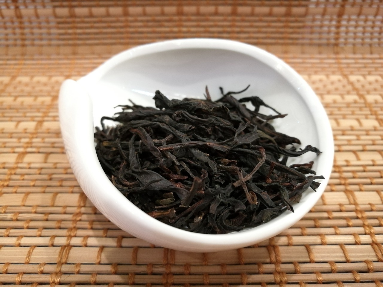 强卫最新动态，公共领域的贡献与发展动向关注焦点